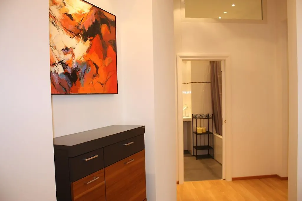 Opera Studio Apartment Wien