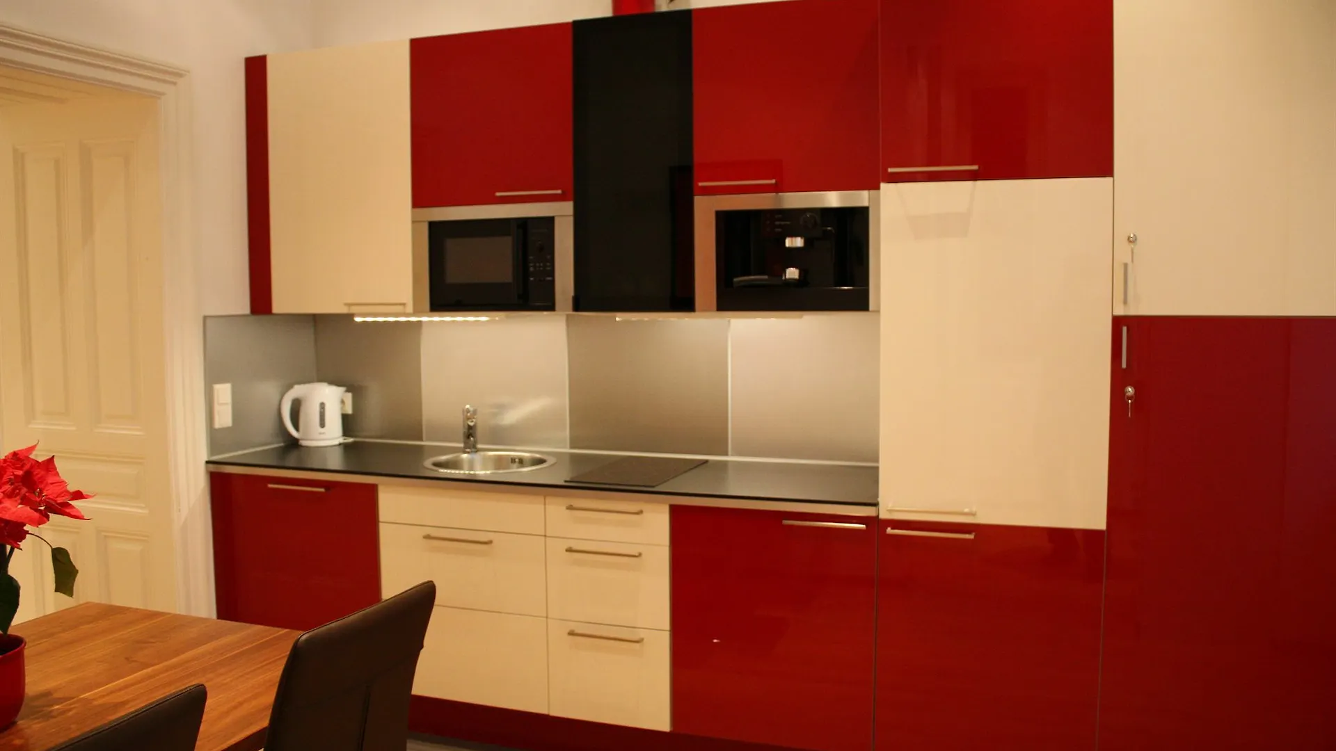 Opera Studio Apartment Wien 0*,  Österreich