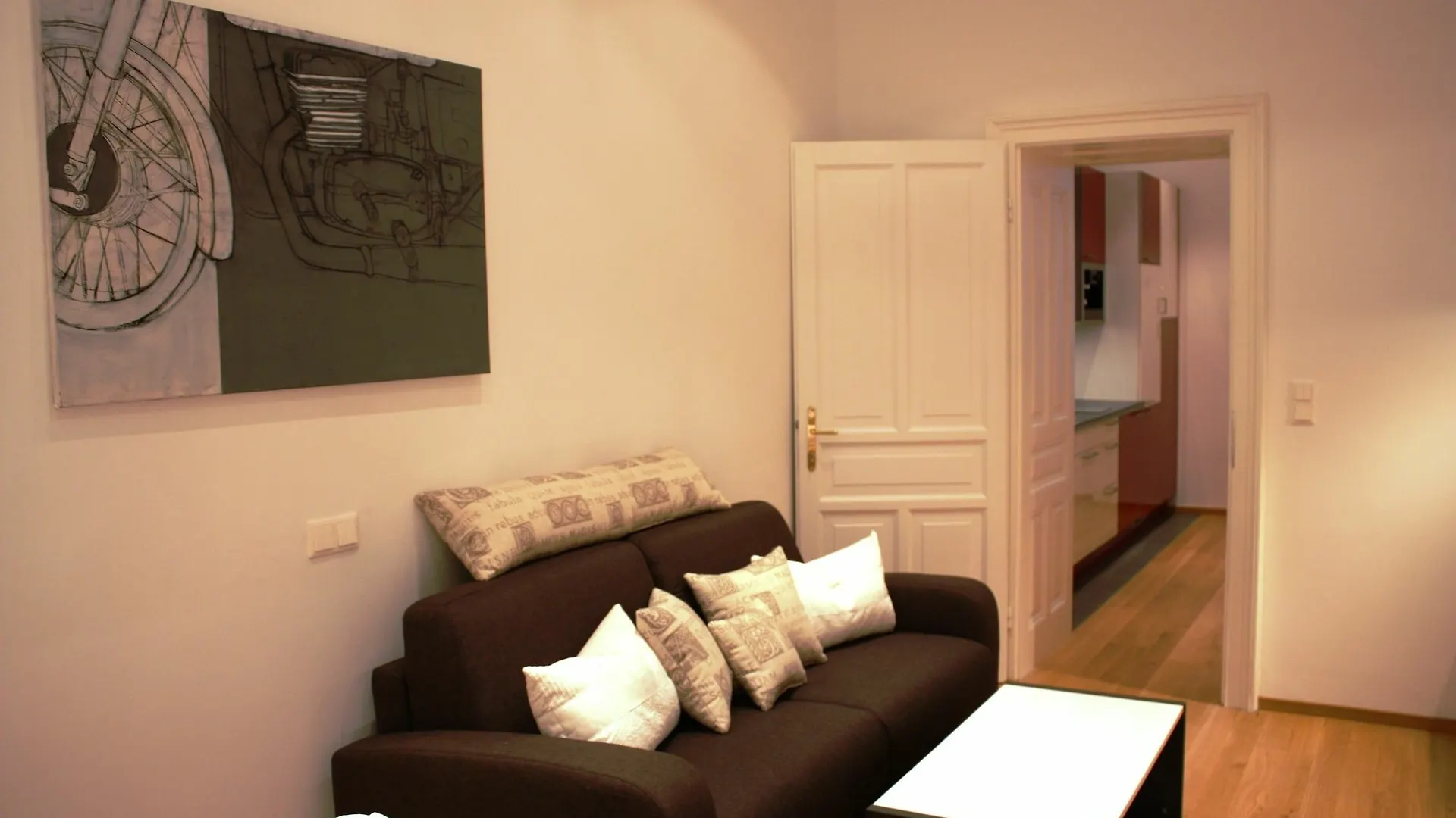 Opera Studio Apartment Wien